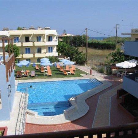 פלטאנס Penelope Apartments מראה חיצוני תמונה